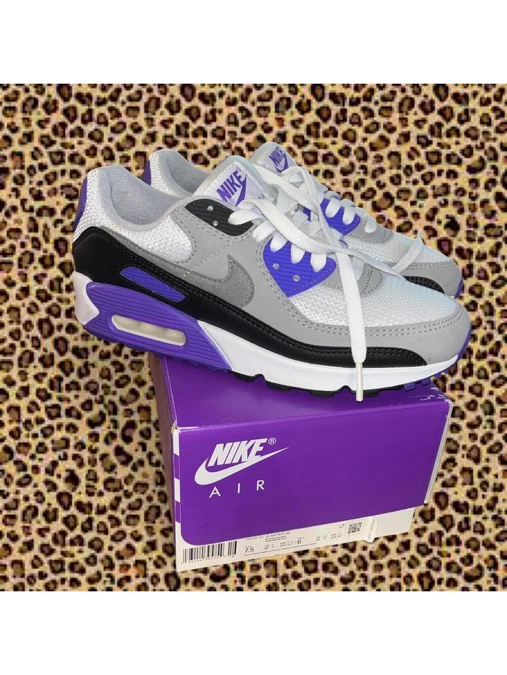 Nike Air Max 90 Recraft Hyper Grape Women’s 7.5